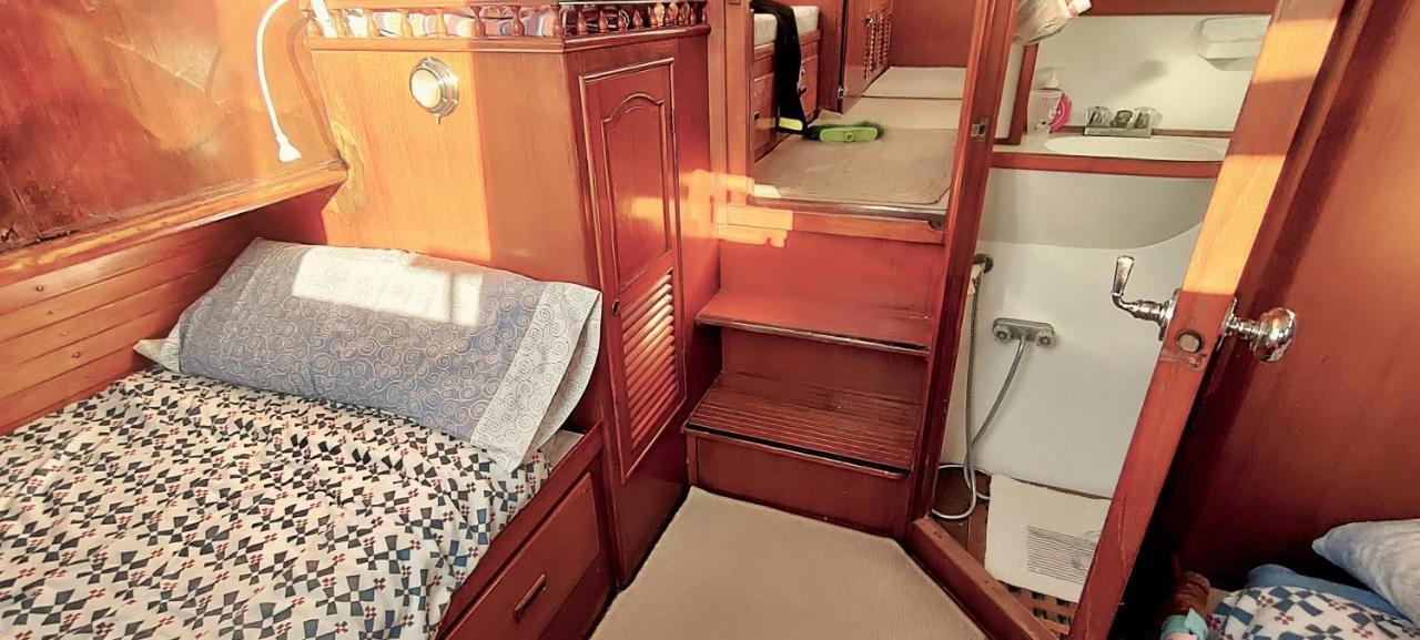 Barco 12 Mts Centro Bateau-hôtel Cangas